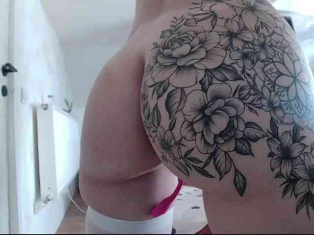 MaraBliss922 webcam