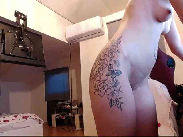 MaraBliss922 webcam