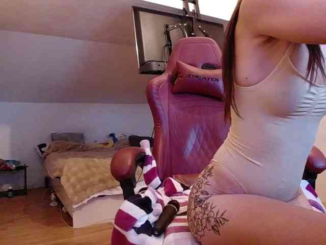MaraBliss922 webcam