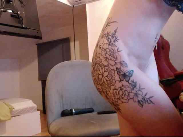 MaraBliss922 webcam