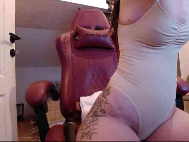 MaraBliss922 webcam
