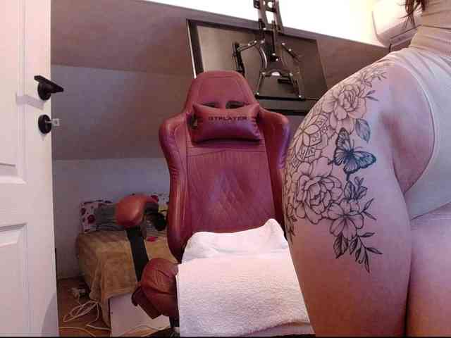 MaraBliss922 webcam