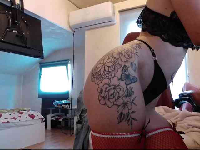 MaraBliss922 webcam