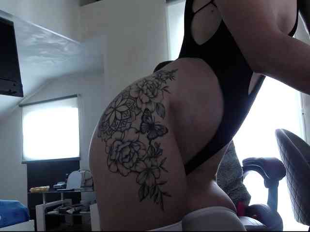 MaraBliss922 webcam