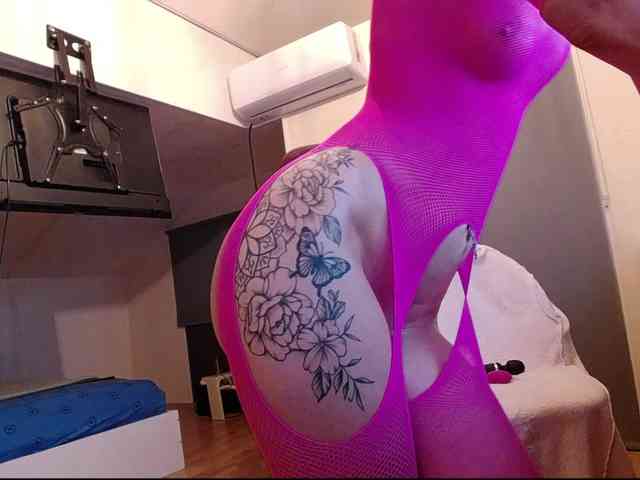 MaraBliss922 webcam