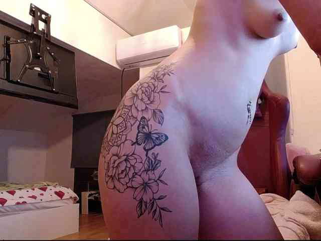 MaraBliss922 webcam
