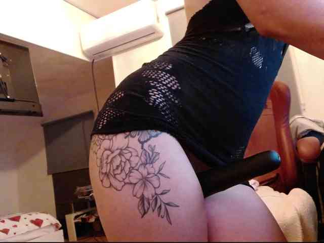 MaraBliss922 webcam