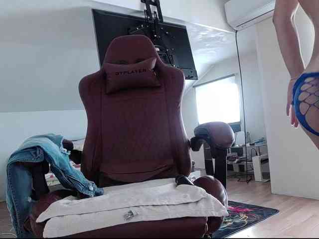 MaraBliss922 webcam