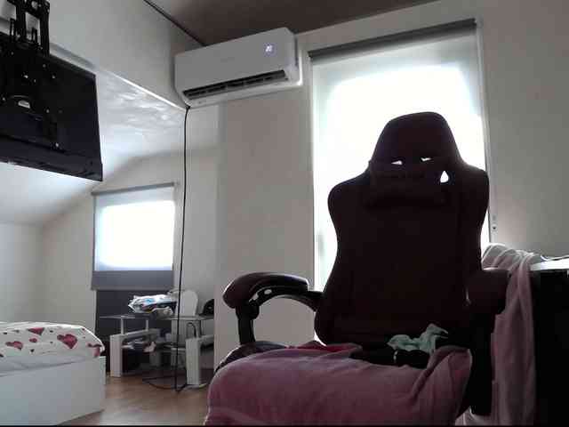 MaraBliss922 webcam
