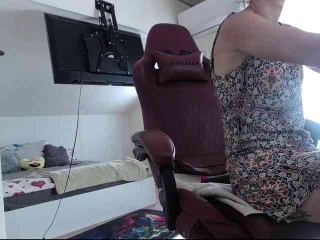 MaraBliss922 webcam