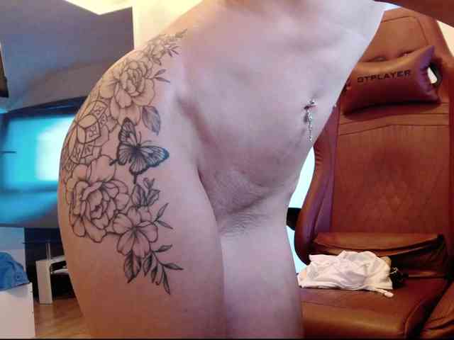 MaraBliss922 webcam