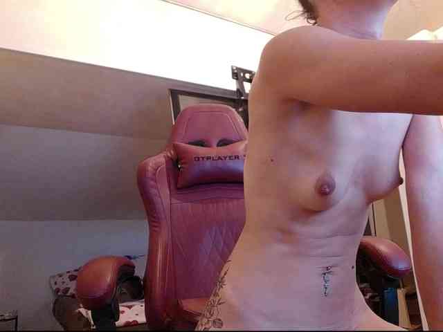 MaraBliss922 webcam