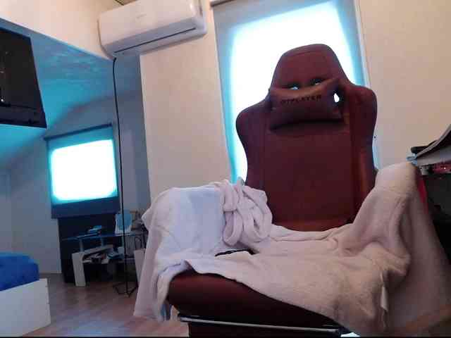 MaraBliss922 webcam