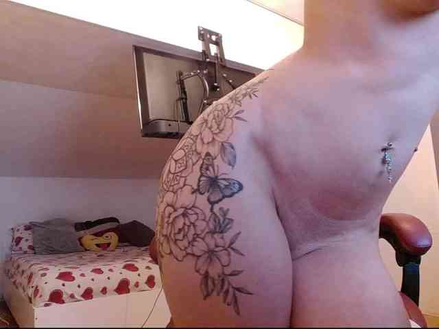 MaraBliss922 webcam