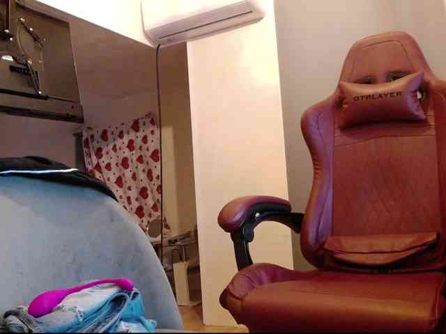 MaraBliss922 webcam