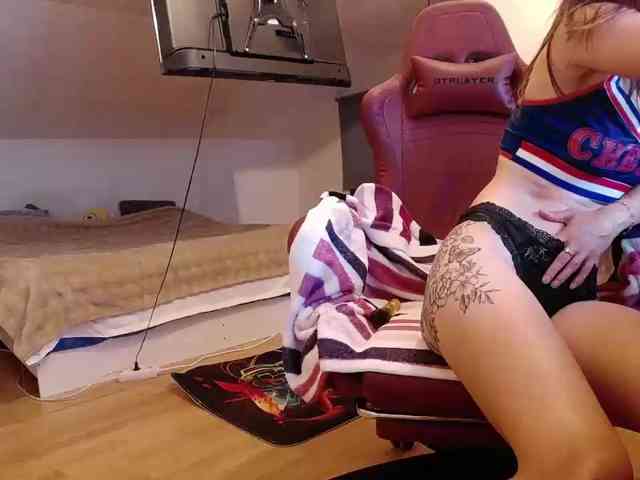 MaraBliss922 webcam