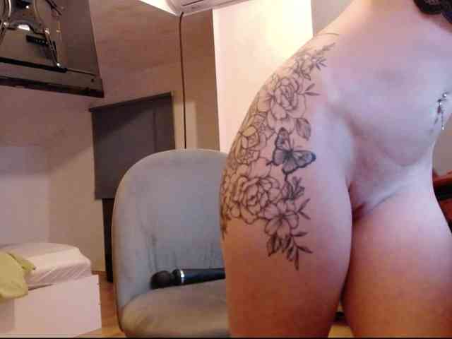 MaraBliss922 webcam