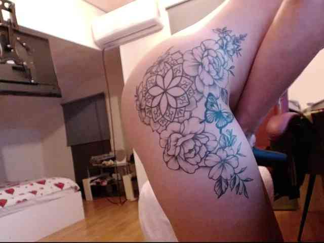 MaraBliss922 webcam