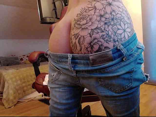 MaraBliss922 webcam
