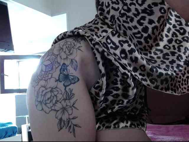 MaraBliss922 webcam