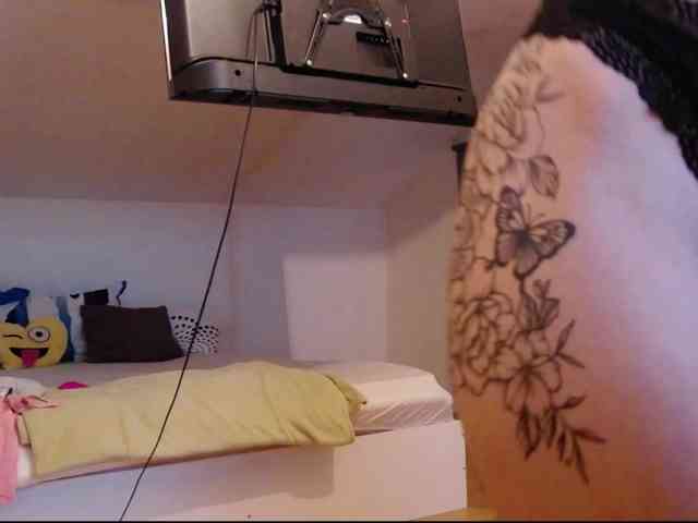 MaraBliss922 webcam
