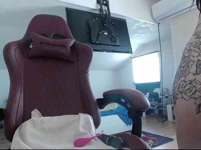 MaraBliss922 webcam