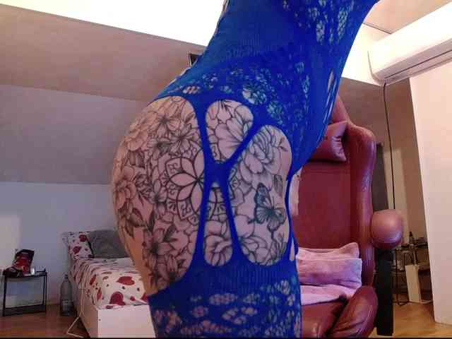 MaraBliss922 webcam