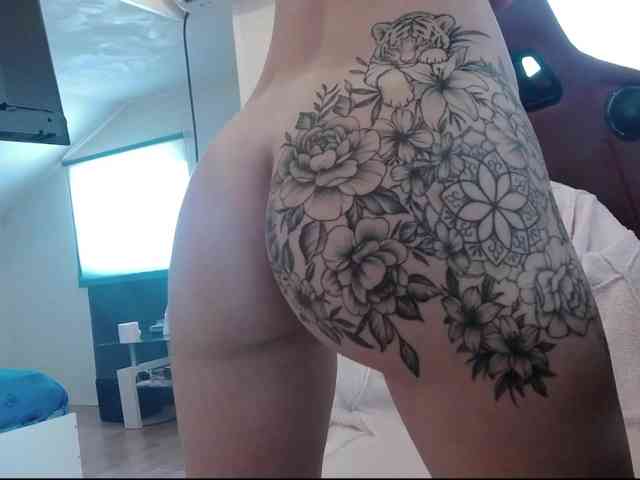 MaraBliss922 webcam
