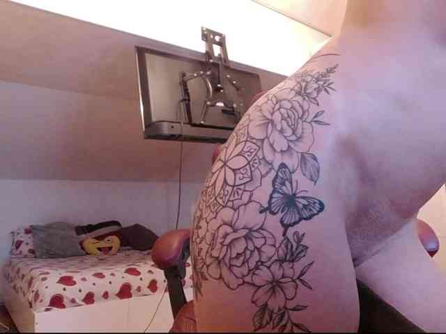 MaraBliss922 webcam