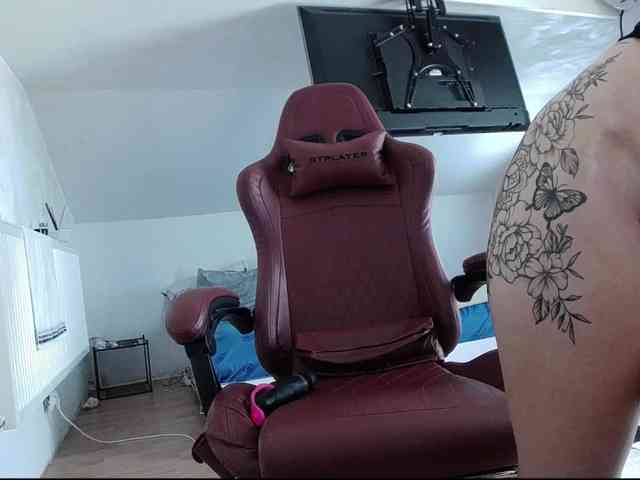 MaraBliss922 webcam
