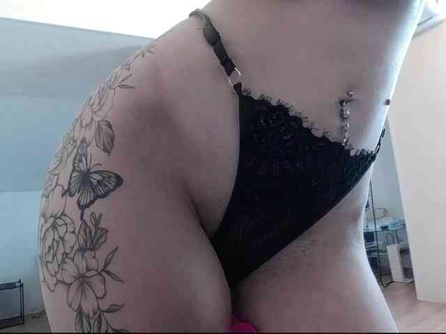 MaraBliss922 webcam