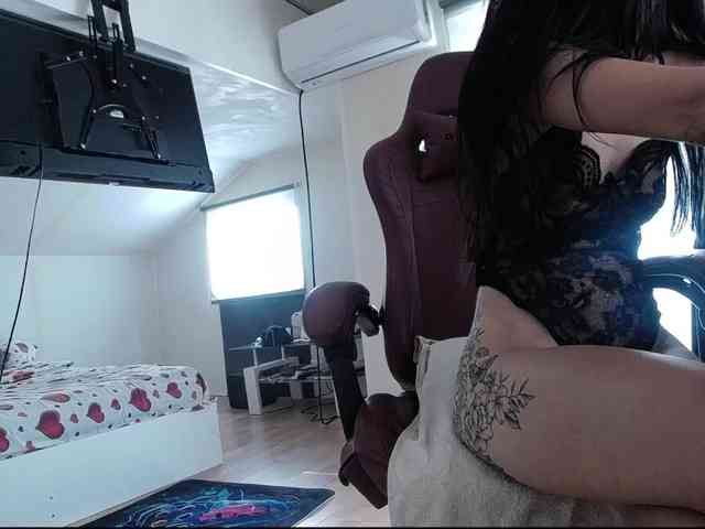 MaraBliss922 webcam