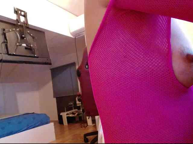 MaraBliss922 webcam