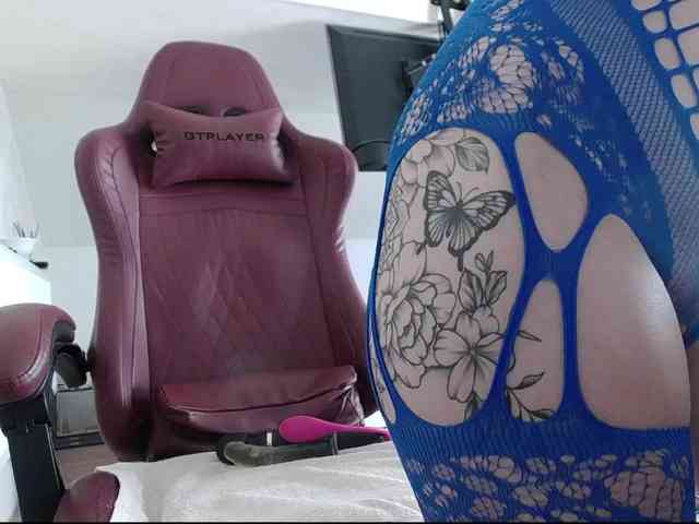 MaraBliss922 webcam