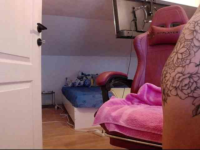 MaraBliss922 webcam