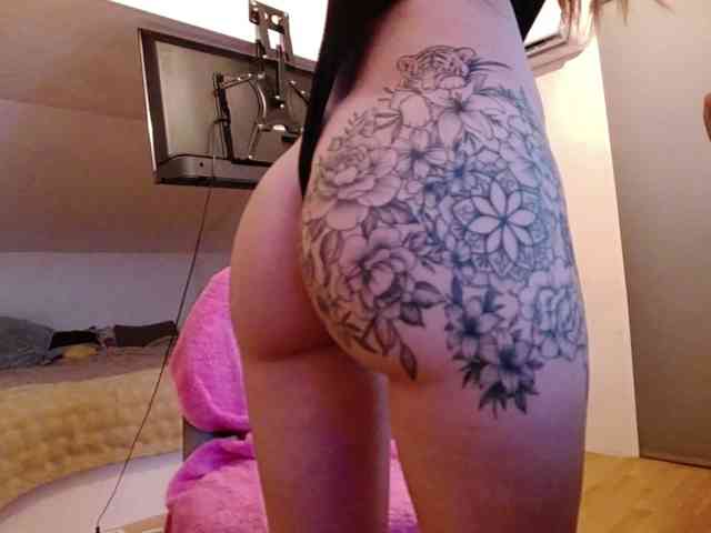 MaraBliss922 webcam