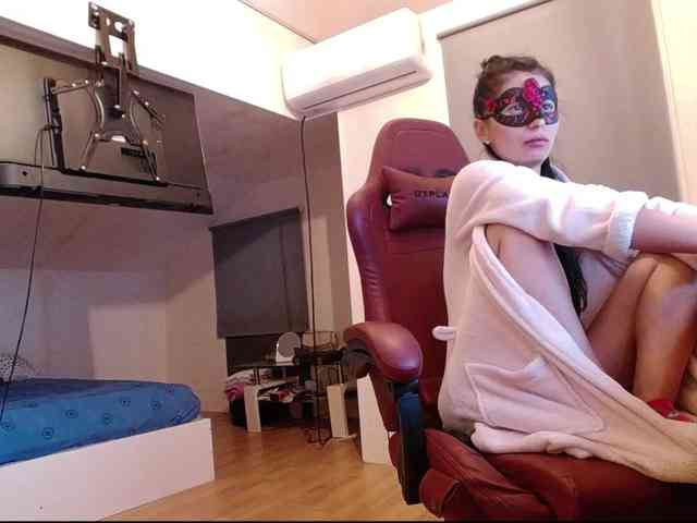 MaraBliss922 webcam