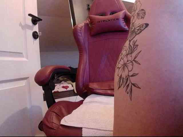 MaraBliss922 webcam