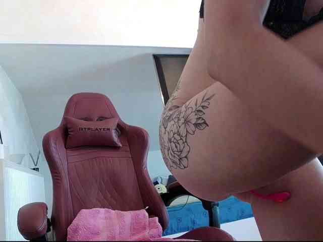 MaraBliss922 webcam