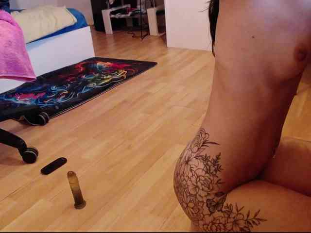 MaraBliss922 webcam