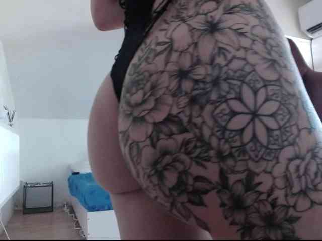 MaraBliss922 webcam