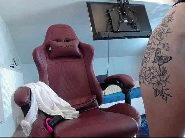 MaraBliss922 webcam