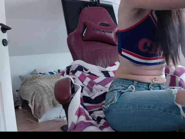 MaraBliss922 webcam