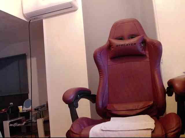 MaraBliss922 webcam