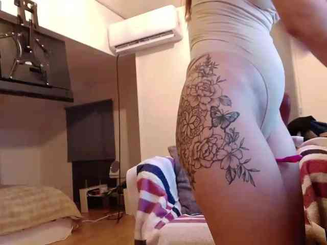MaraBliss922 webcam