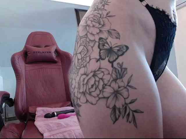 MaraBliss922 webcam