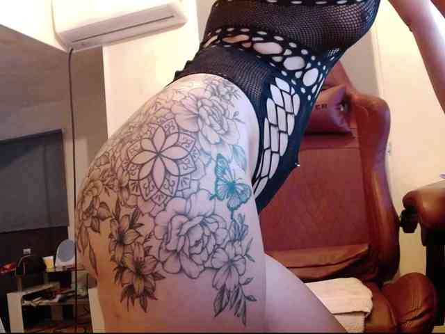 MaraBliss922 webcam