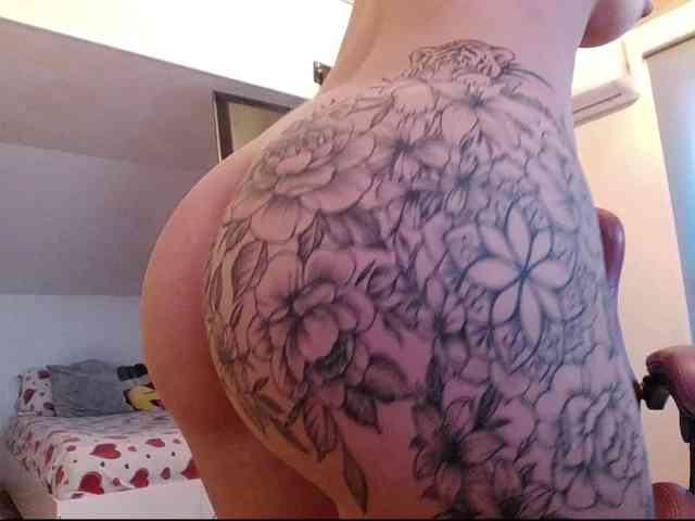 MaraBliss922 webcam