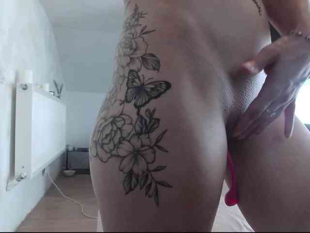 MaraBliss922 webcam