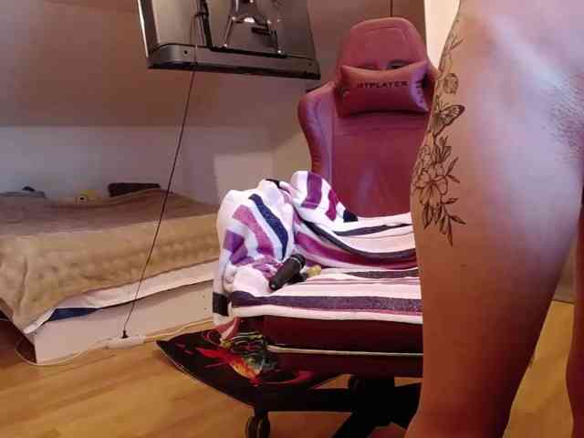 MaraBliss922 webcam